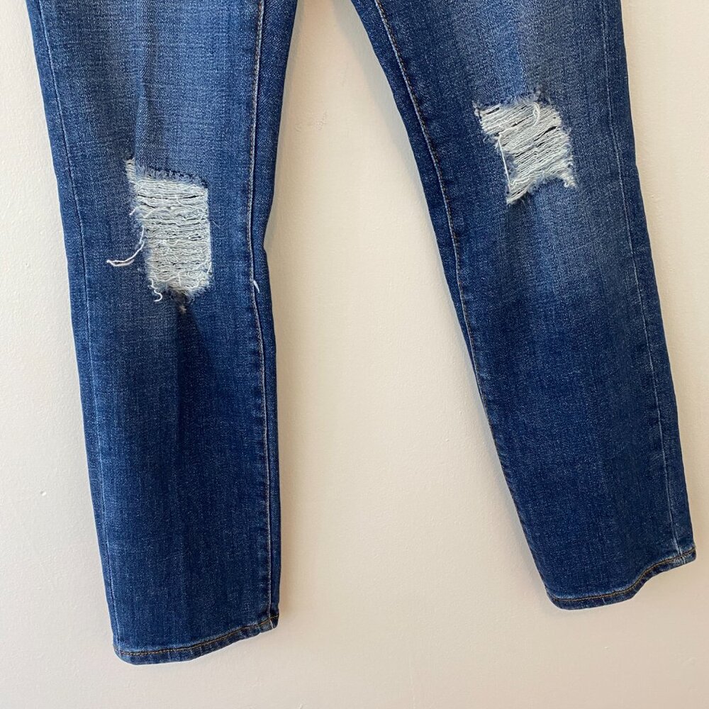 Good American Good Classic Straight Distressed Jeans Size 4/ 27 Dark Wash - Picture 3 of 8